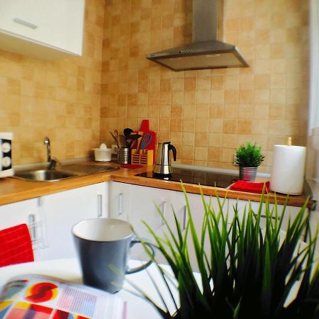 Ferienwohnung Centro + Wifi+ 2 Camas De Matrimonio +Playa Cádiz Exterior foto